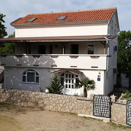 Apartment Miskovic *